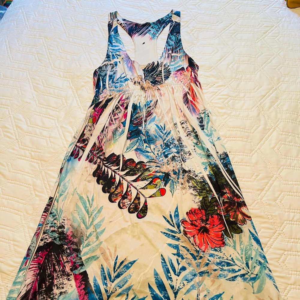 Women’s Justified razor back floral dress.